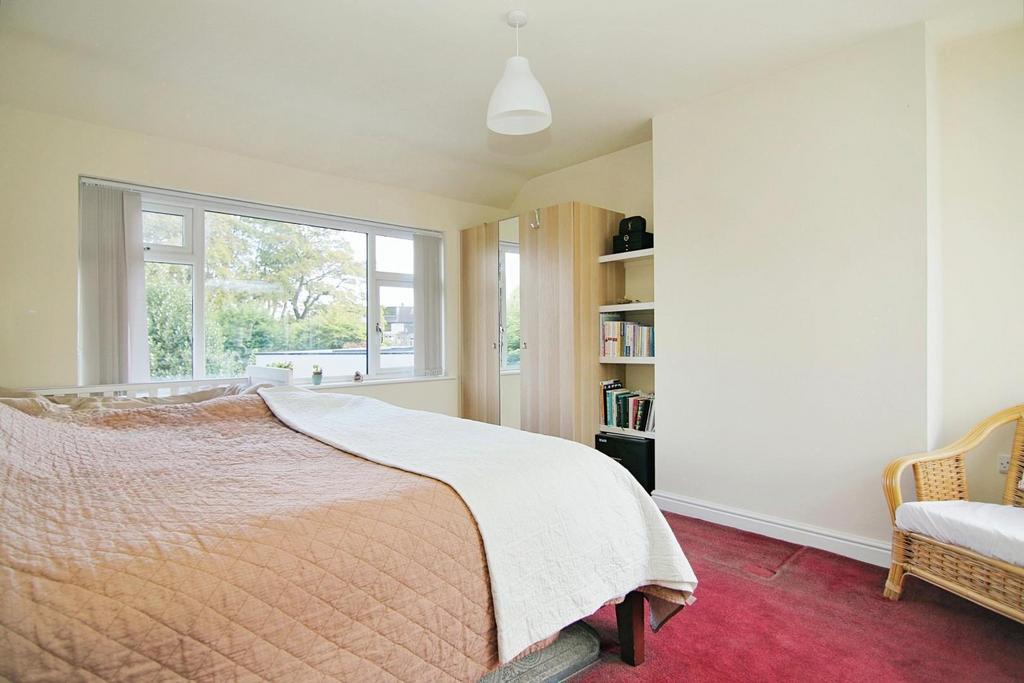 Main bedroom