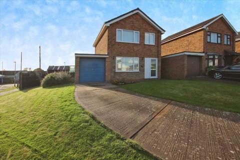 3 bedroom detached house for sale, Fern Grove, Cherry Willingham, Lincoln