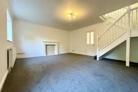 2 bedroom mews to rent, Southport PR9