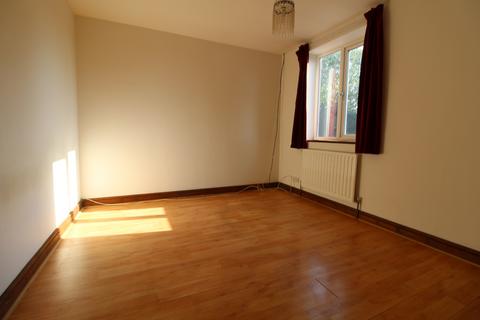 2 bedroom terraced house to rent, Main Street, Swadlincote