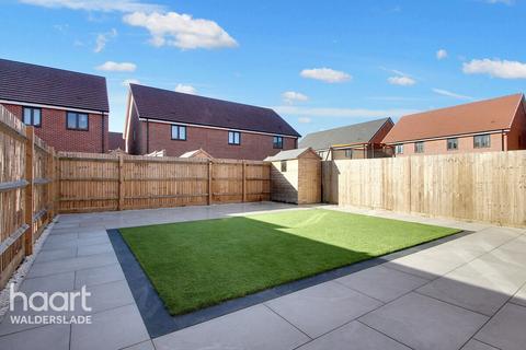 3 bedroom semi-detached house for sale, Hop Garden Close, Gillingham