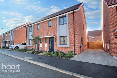 3 bedroom semi-detached house for sale, Hop Garden Close, Gillingham