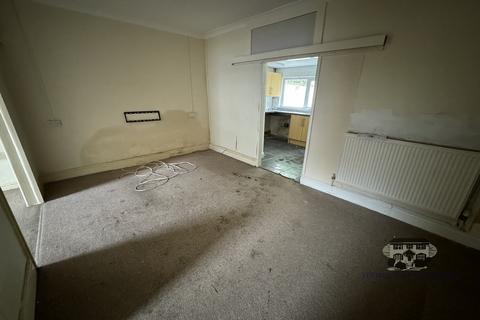 3 bedroom terraced house for sale, North Road, Porth, Rhondda Cynon Taff. CF39 9SG