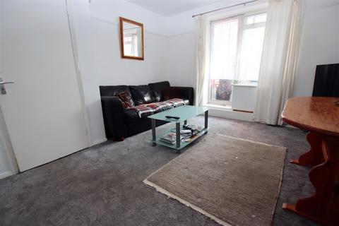 1 bedroom flat for sale, Baldock Way, Borehamwood