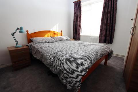 1 bedroom flat for sale, Baldock Way, Borehamwood