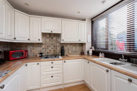 47 Elgin Terrace, Dundee, DD3 8JS