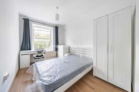 4 bedroom apartment to rent, Rockingham Street London SE1