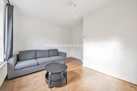 4 bedroom apartment to rent, Rockingham Street London SE1