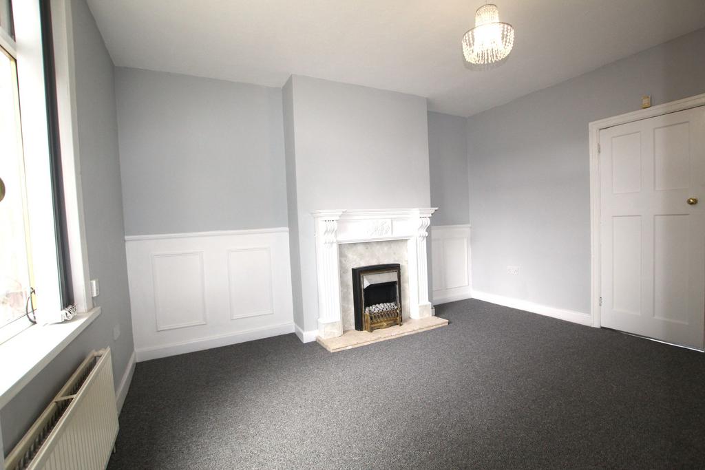 House in Sheffield, South Yorkshire - More