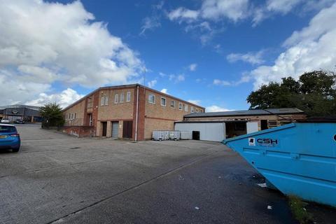 Warehouse to rent, Telford Way, Severalls Industrial Estate, Colchester, Essex, CO4