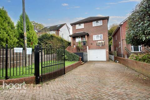 5 bedroom detached house for sale, Chestnut Avenue, Chatham