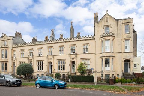 1 bedroom apartment for sale, Wellington Square, Pittville, Cheltenham, GL50