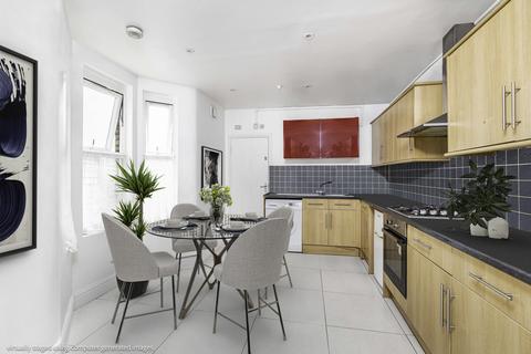 3 bedroom terraced house for sale, Mellison Road, London, SW17