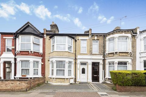 3 bedroom terraced house for sale, Mellison Road, London, SW17