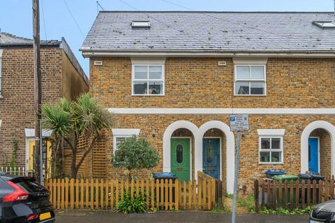 3 bedroom end of terrace house for sale, Southsea Road, Kingston Upon Thames, KT1