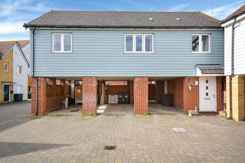 2 bedroom coach house for sale, Maurice Buckmaster Lane, Ashford TN23