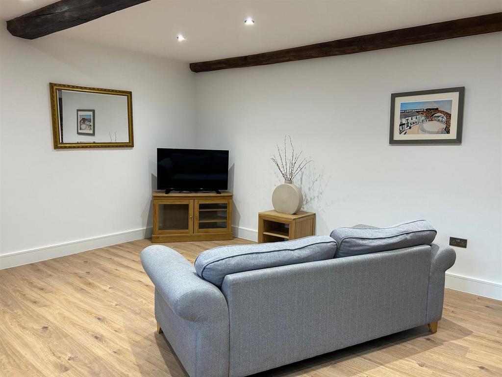 Open plan kitchen/lounge/dining area