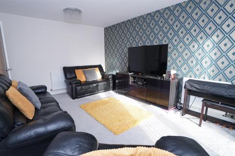 42 Brompton Drive, Bradford, BD10 0DQ