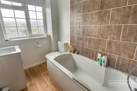 4 The Dene, West Molesey, KT8 2HL