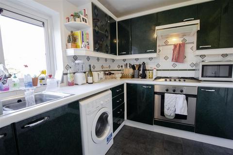2 bedroom apartment to rent, Herons Way, Birmingham B29