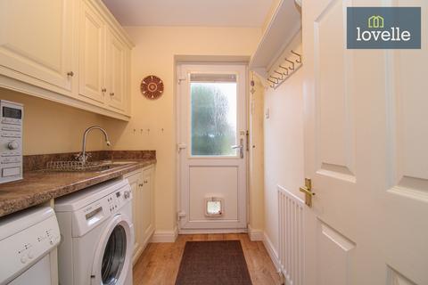 18 Camargue Avenue, Waltham, Grimsby, DN37 0PA