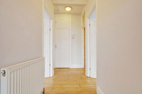 244 Central Avenue, Southend-on-sea, SS2 4EB