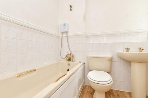 Flat 7, 68 Mulgrave Road, Belmont, Sutton, SM2 6LX