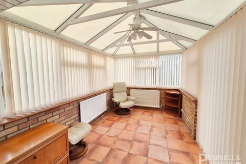 2 bedroom detached bungalow for sale, Kingfisher Road, Peterborough PE7