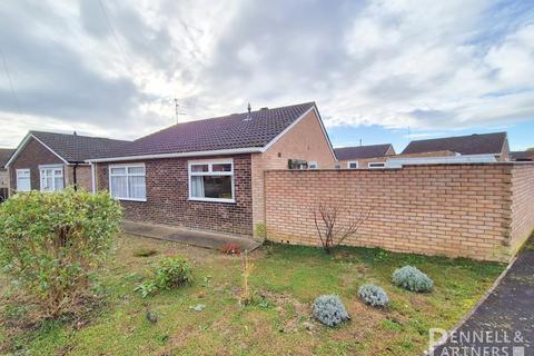 2 bedroom detached bungalow for sale, Kingfisher Road, Peterborough PE7