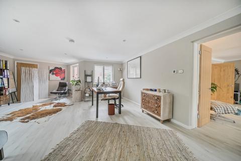 29 Churchfields, Kingsley, Bordon, GU35 9PJ