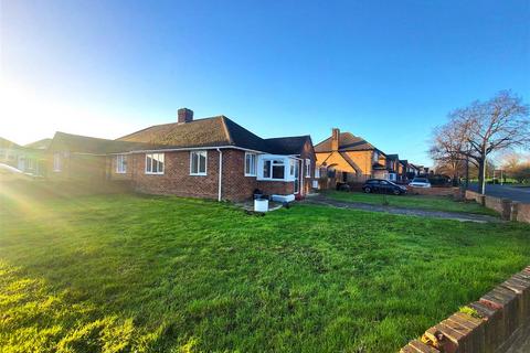 undefined, Queens Drive, Bedford