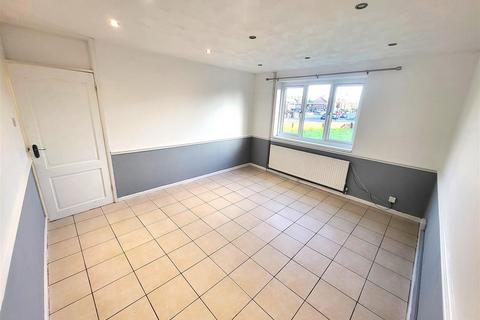 undefined, Queens Drive, Bedford