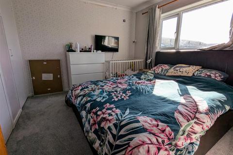 40 Cedar Road, Grays, RM16 4SX