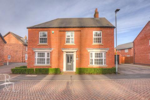 4 bedroom detached house for sale, Potters Way, Measham