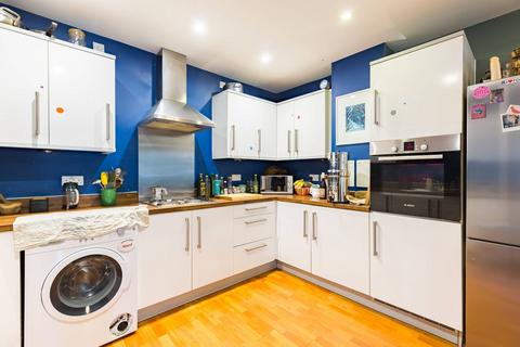 2 bedroom flat for sale, 308 Tredegar Road, London E3