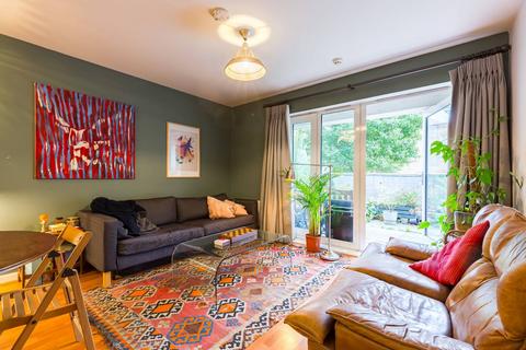 2 bedroom flat for sale, 308 Tredegar Road, London E3