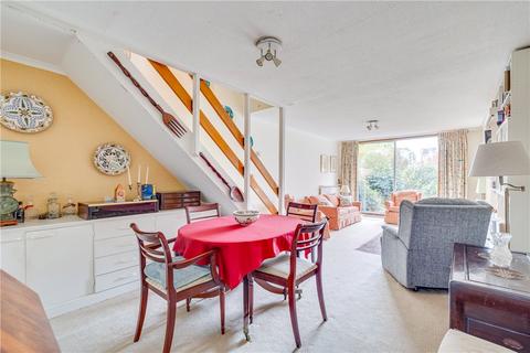 1 Rye Walk, London, SW15 6HR