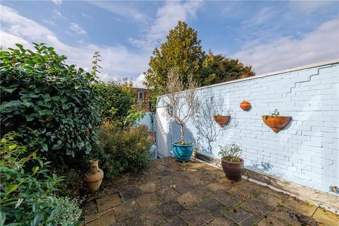 1 Rye Walk, London, SW15 6HR