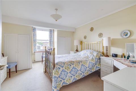 1 Rye Walk, London, SW15 6HR