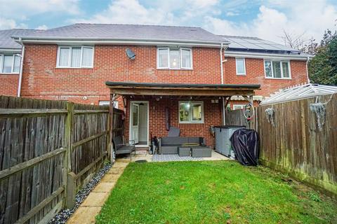 2 bedroom terraced house for sale, Beynon Way, Hastings