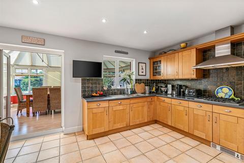 4 bedroom detached house for sale, Dollimore Close, Codicote