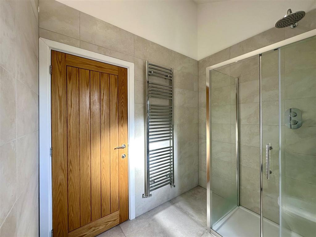 Shower Room Aspect 2