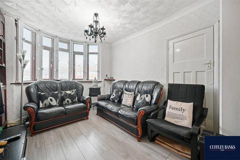 21 Carlyon Road, Wembley, HA0 1HT