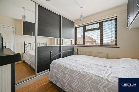 21 Carlyon Road, Wembley, HA0 1HT