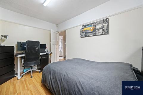 21 Carlyon Road, Wembley, HA0 1HT