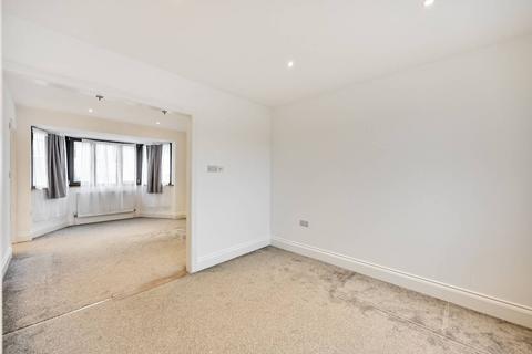 6 bedroom end of terrace house to rent, Leafield Road, Sutton, SM1