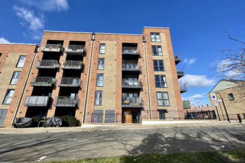 1 bedroom apartment for sale, Daubenton House, Havelock Road, Southall, UB2