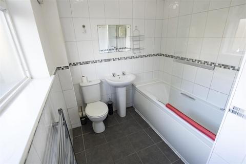 3 bedroom house to rent, Fladbury Crescent, Birmingham B29