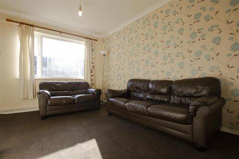 3 bedroom house to rent, Fladbury Crescent, Birmingham B29