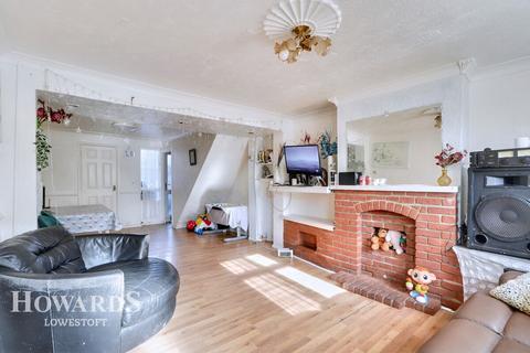 3 bedroom terraced house for sale, Tonning Street, Lowestoft